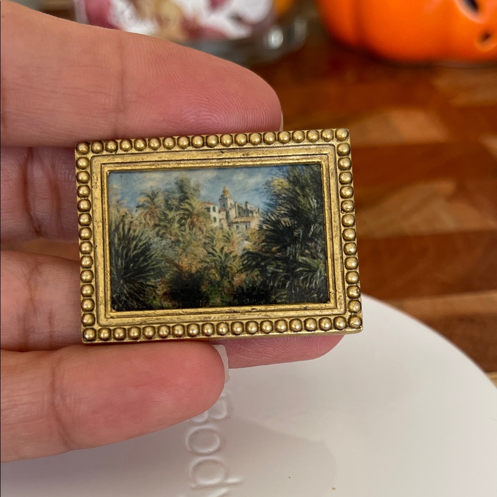 Vintage Gold-Tone Brooch with Landscape Design